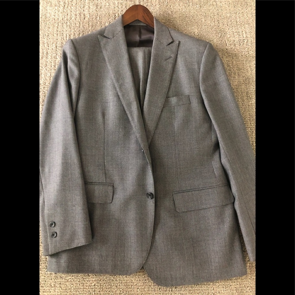 Club Monaco Gray Suit